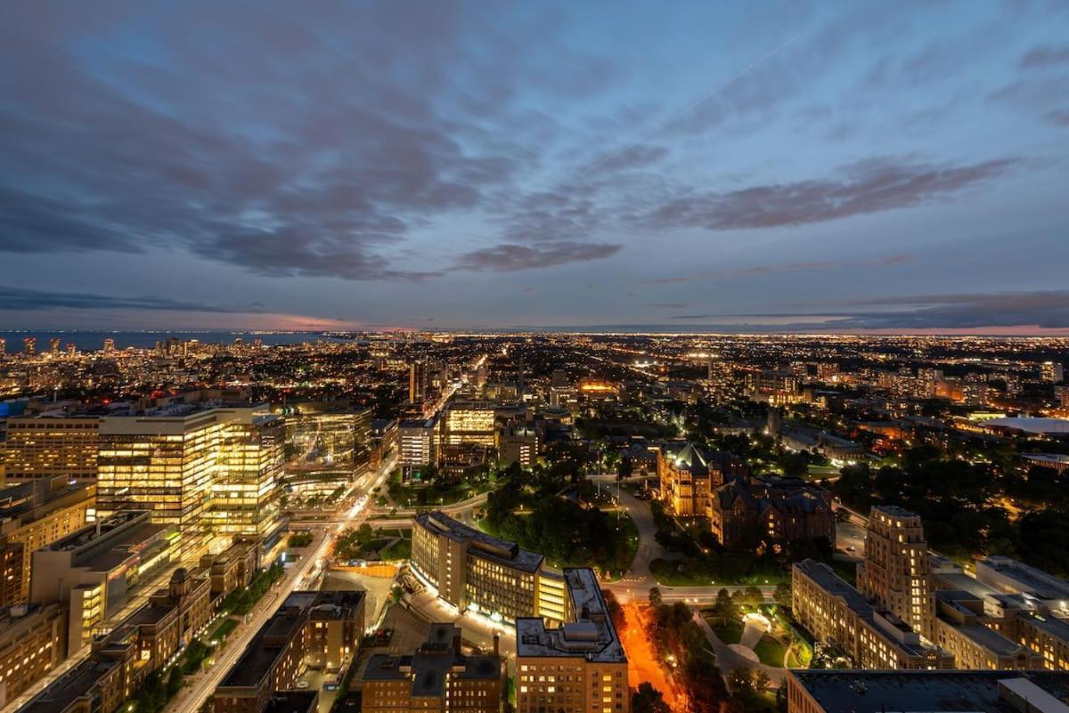 Great View High Rise In Central Toronto Exterior foto