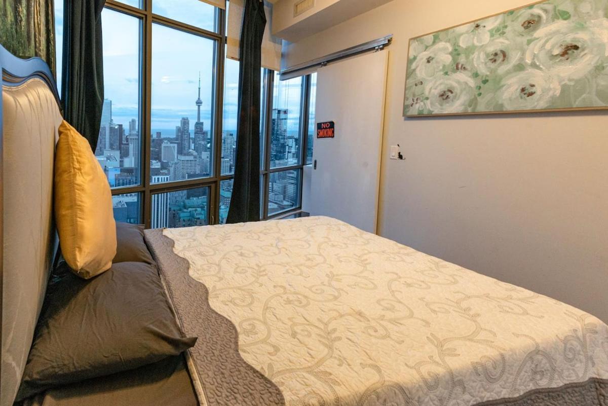 Great View High Rise In Central Toronto Exterior foto